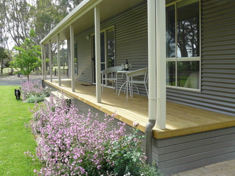 Camawald Coonawarra Cottage B&B - Sydney Tourism 2