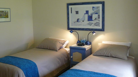 Camawald Coonawarra Cottage B&B - Sydney Tourism 8