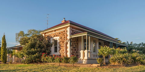Barossa Shiraz Estate - Sydney Tourism 7