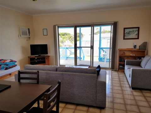 Marion Bay Holiday Villas - Sydney Tourism 10