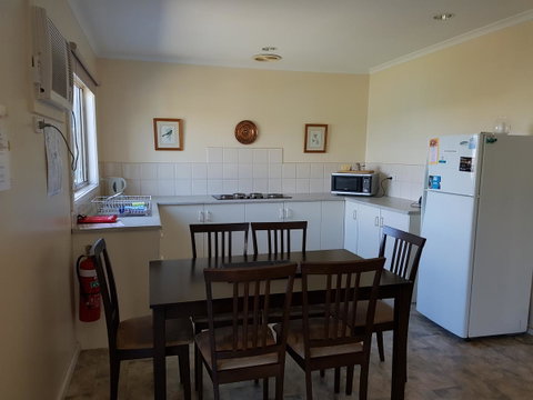 Marion Bay Holiday Villas - Sydney Tourism 9