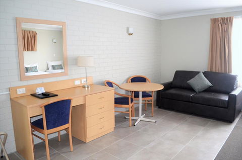 Bathurst Motor Inn - Sydney Tourism 9