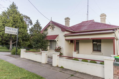 Bathurst Motor Inn - Sydney Tourism 30
