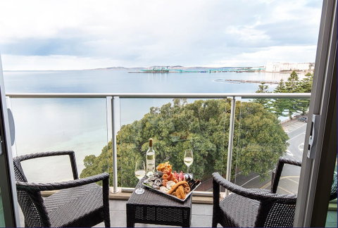 Port Lincoln Hotel - Sydney Tourism 13