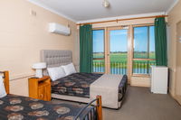 Book Tailem Bend Accommodation Vacations Sydney Tourism Sydney Tourism