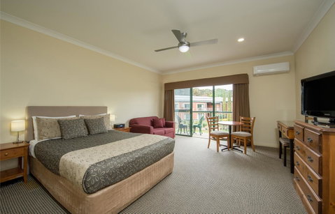 Clare Country Club - Sydney Tourism 22