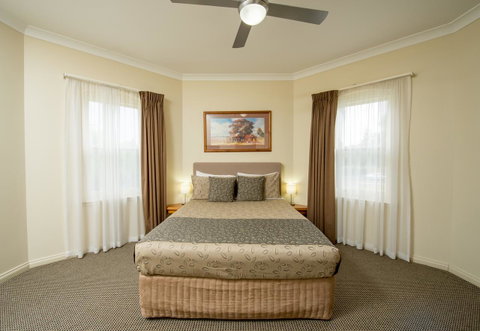 Clare Country Club - Sydney Tourism 17