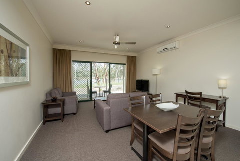 Clare Country Club - Sydney Tourism 14