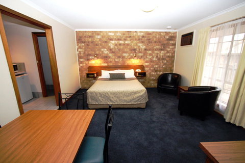 Clare Central - Sydney Tourism 17