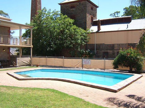 Clare Central - Sydney Tourism 26