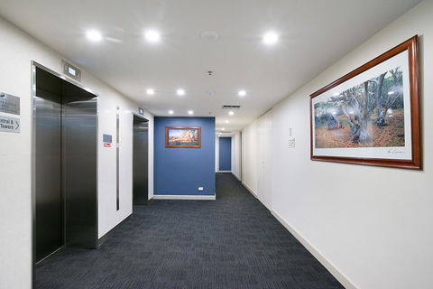 Beachside Luxury & Comfort, Ocean Views In Glenelg - Sydney Tourism 31
