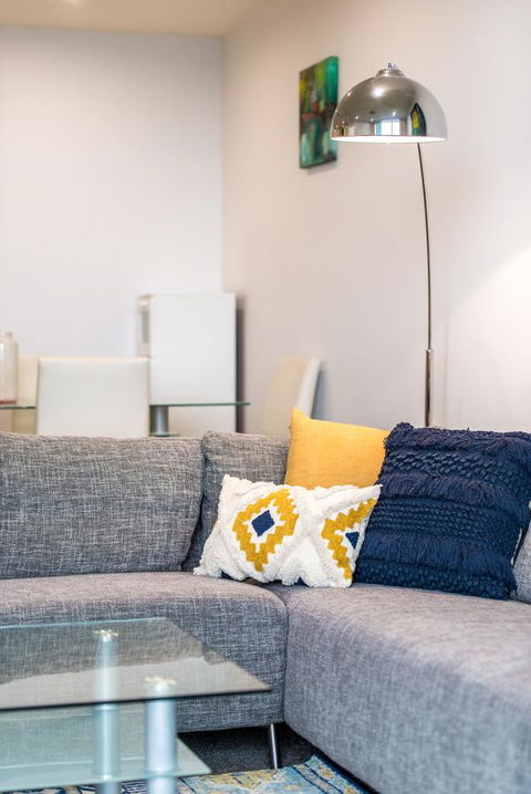 Beachside Luxury & Comfort, Ocean Views In Glenelg - Sydney Tourism 9