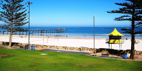 Parkview Apartment - Grandview House & Apartments - Sydney Tourism 13