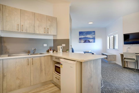 Limani Motel - Sydney Tourism 39