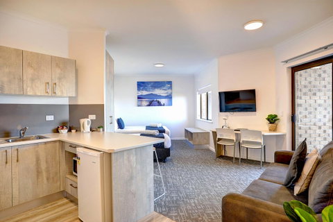 Limani Motel - Sydney Tourism 35
