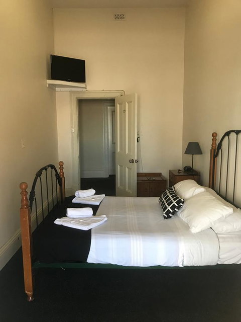 Grosvenor Hotel - Sydney Tourism 5