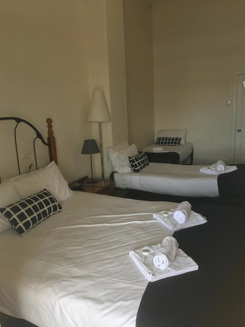 Grosvenor Hotel - Sydney Tourism 4