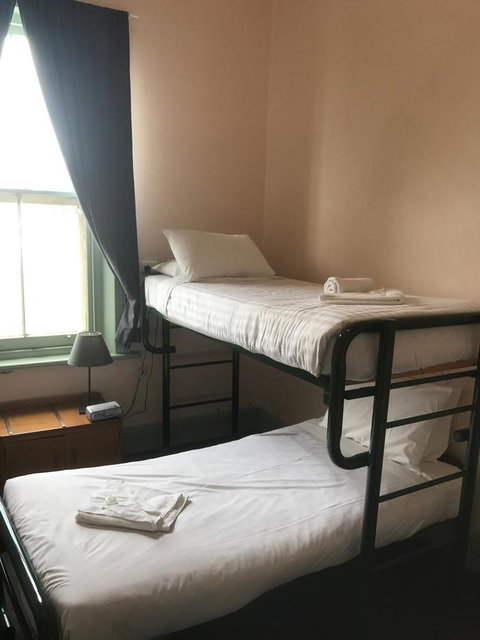 Grosvenor Hotel - Sydney Tourism 2