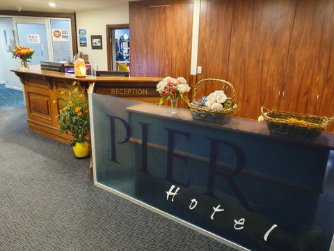Pier Hotel Port Lincoln - Sydney Tourism 1