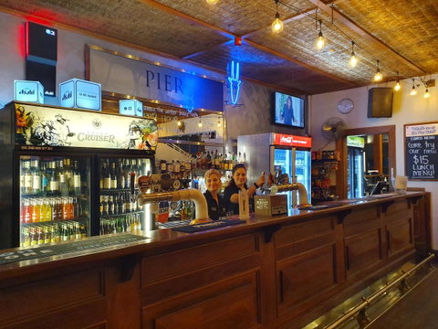 Pier Hotel Port Lincoln - Sydney Tourism 6