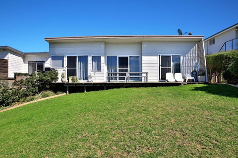 Culburra Beachhouse - Sydney Tourism 11