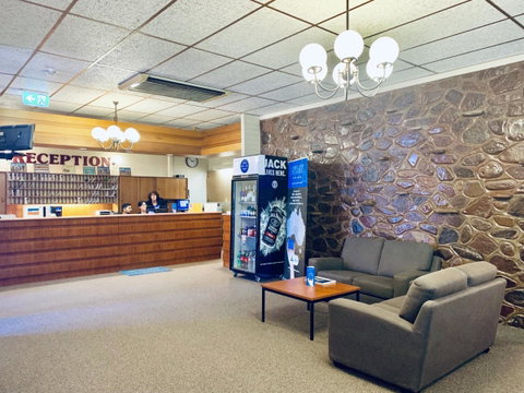 Opal Inn Hotel, Motel, Caravan Park - Sydney Tourism 30