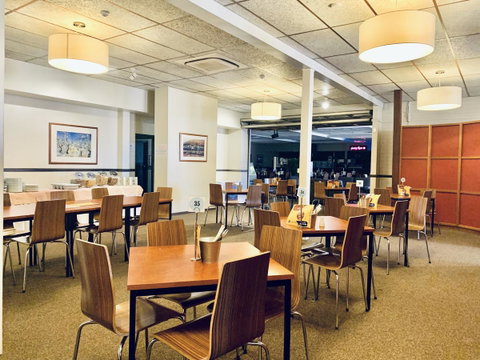 Opal Inn Hotel, Motel, Caravan Park - Sydney Tourism 24
