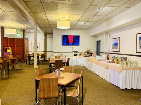 Opal Inn Hotel, Motel, Caravan Park - Sydney Tourism 25