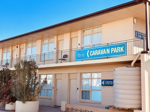 Opal Inn Hotel, Motel, Caravan Park - Sydney Tourism 34