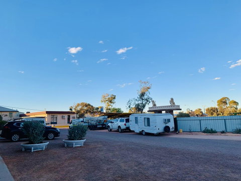 Opal Inn Hotel, Motel, Caravan Park - Sydney Tourism 40