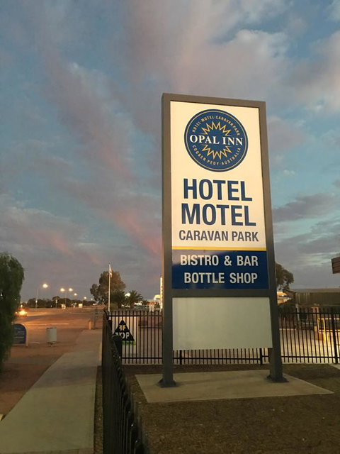 Opal Inn Hotel, Motel, Caravan Park - Sydney Tourism 0