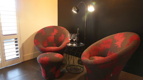 Irongate Studio B&B - Sydney Tourism 13