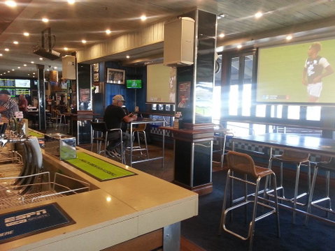 Grand Tasman Hotel - Sydney Tourism 6
