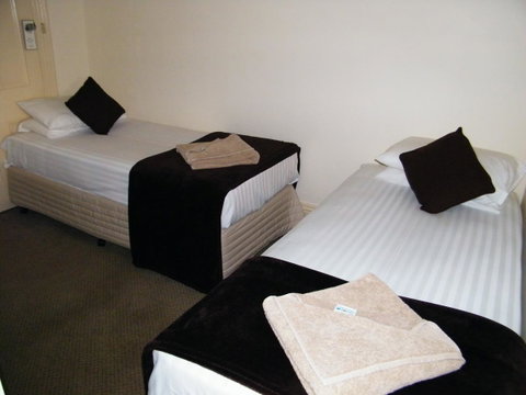 Grand Tasman Hotel - Sydney Tourism 38
