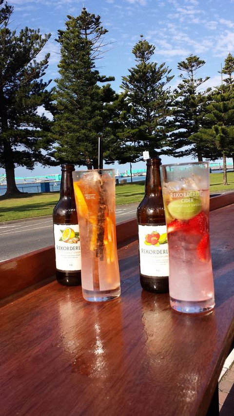 Grand Tasman Hotel - Sydney Tourism 4