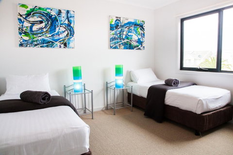 Mariners Cay Apartment - Sydney Tourism 14