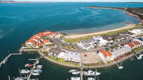 Mariners Cay Apartment - Sydney Tourism 0