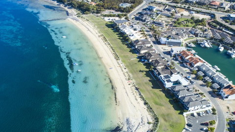 Mariners Cay Apartment - Sydney Tourism 2