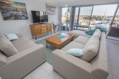 Marina Reflections - Sydney Tourism 1