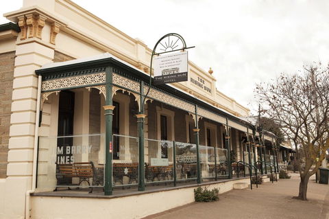 The Rising Sun Hotel - Sydney Tourism 10