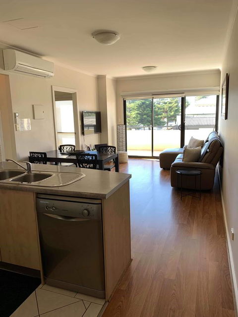 Holdfast Shores Apartments - Sydney Tourism 1