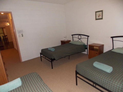Desert View Apartments - Sydney Tourism 2