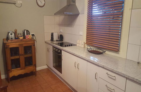 Ruby\'s Cottage - Sydney Tourism 4