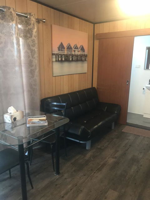 Murray Bridge Riverview Cabin - Sydney Tourism 5