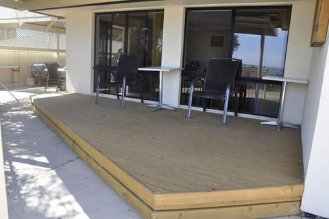The Club House - Sydney Tourism 0