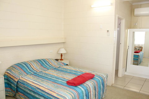 Renmark Motor Inn - Sydney Tourism 15