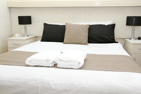 Renmark Motor Inn - Sydney Tourism 0