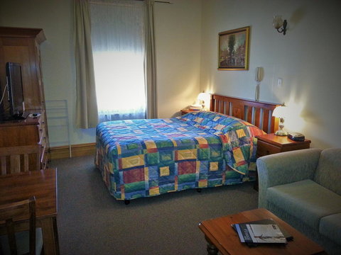 Sonbern Lodge Motel - Sydney Tourism 22