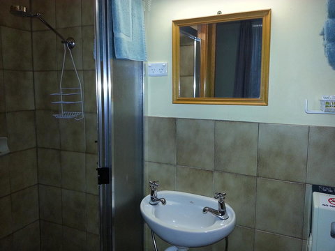 Sonbern Lodge Motel - Sydney Tourism 18