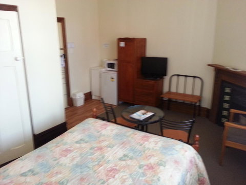 Sonbern Lodge Motel - Sydney Tourism 2